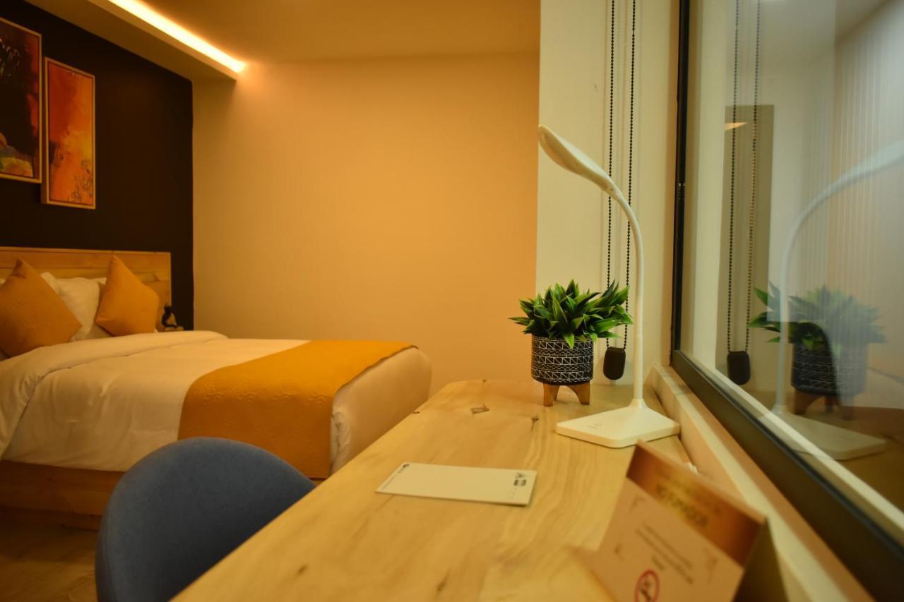 Hotel Vaway Cuenca Bagian luar foto