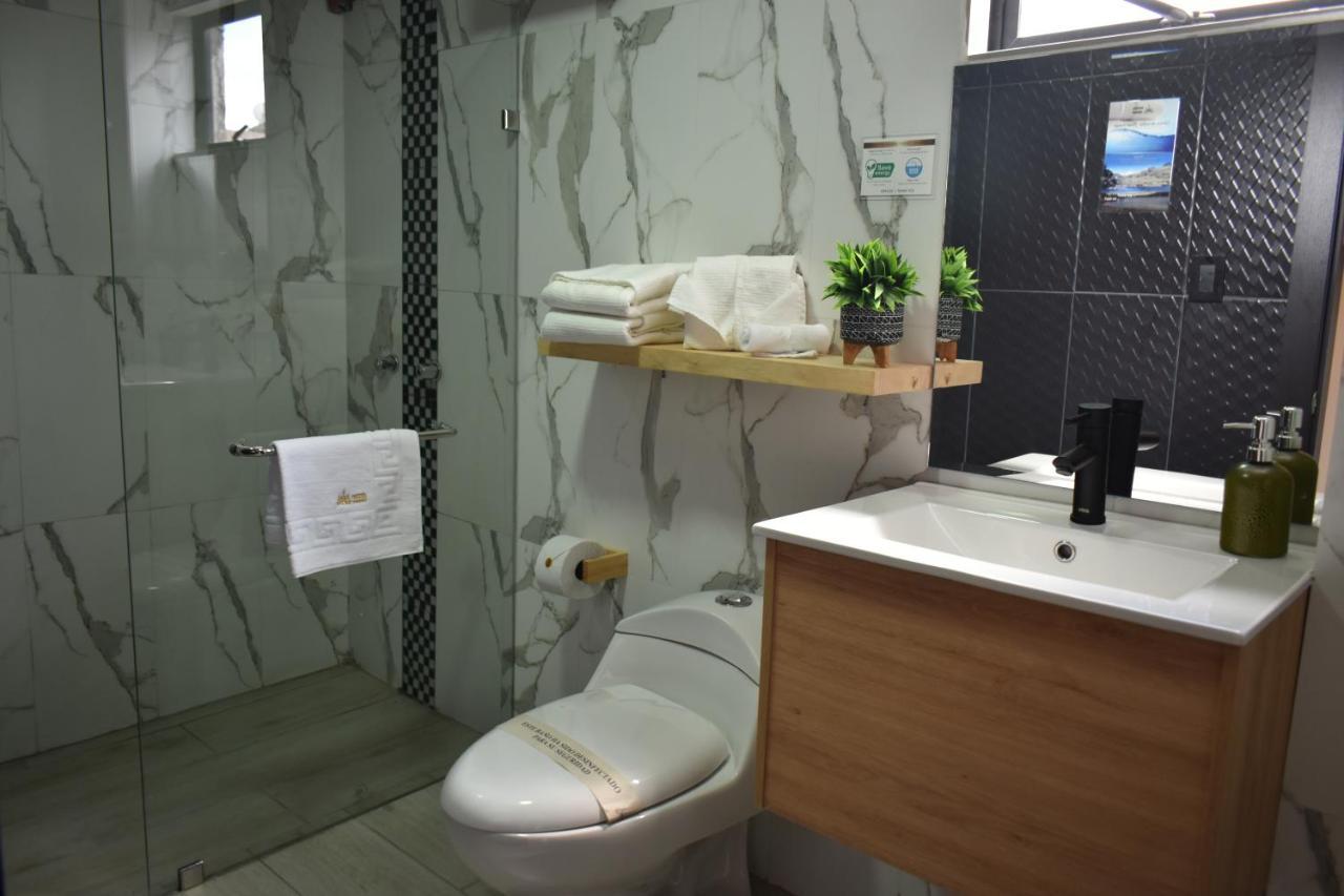 Hotel Vaway Cuenca Bagian luar foto