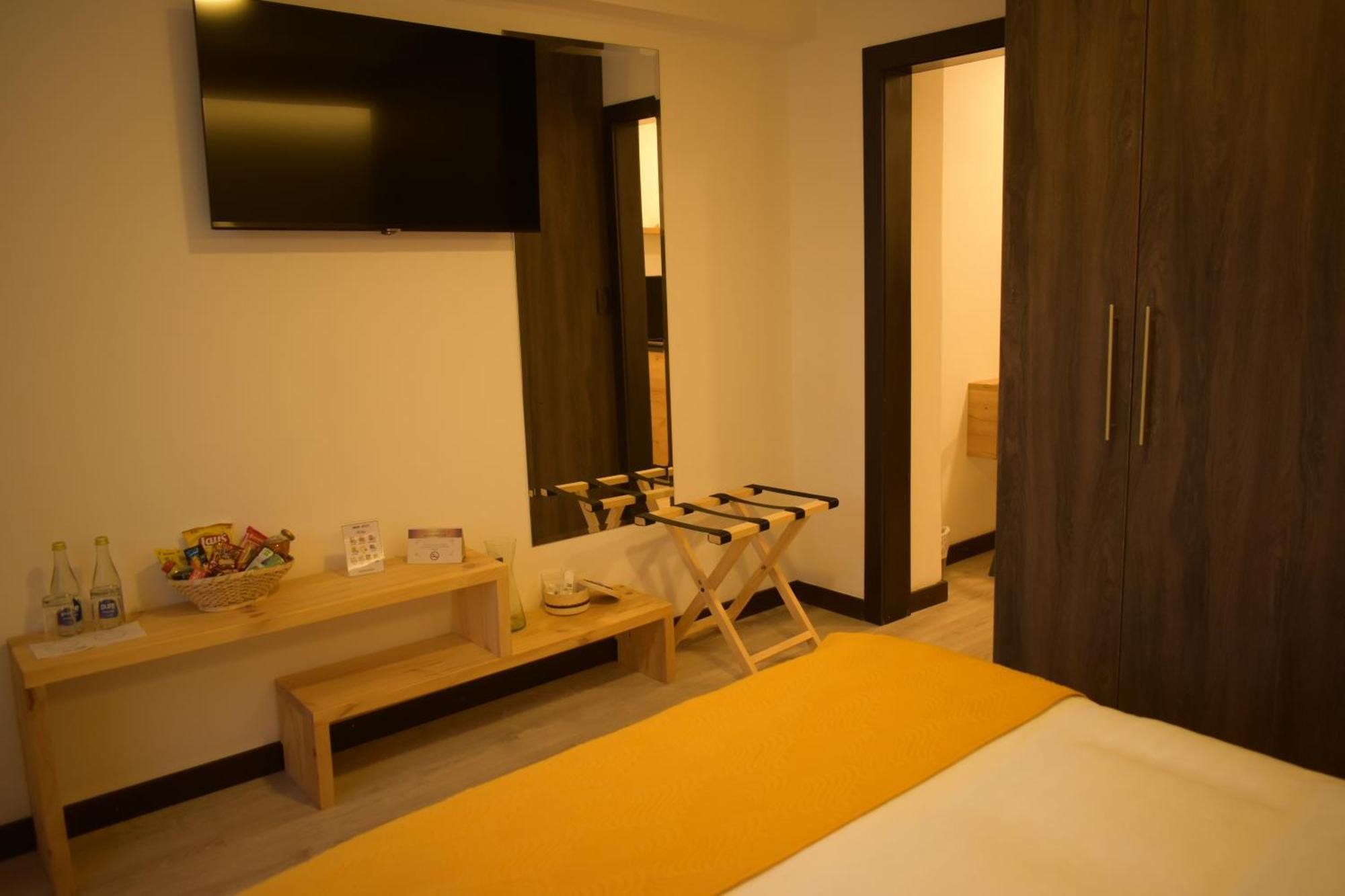 Hotel Vaway Cuenca Bagian luar foto