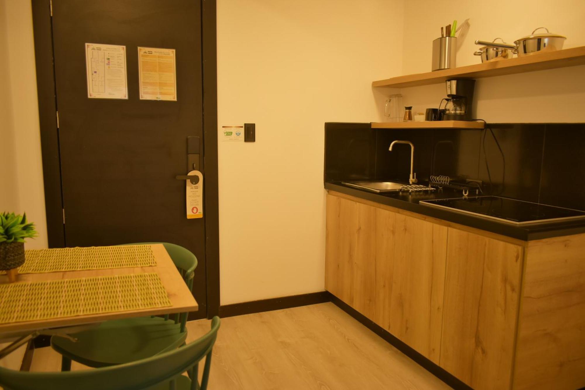 Hotel Vaway Cuenca Bagian luar foto