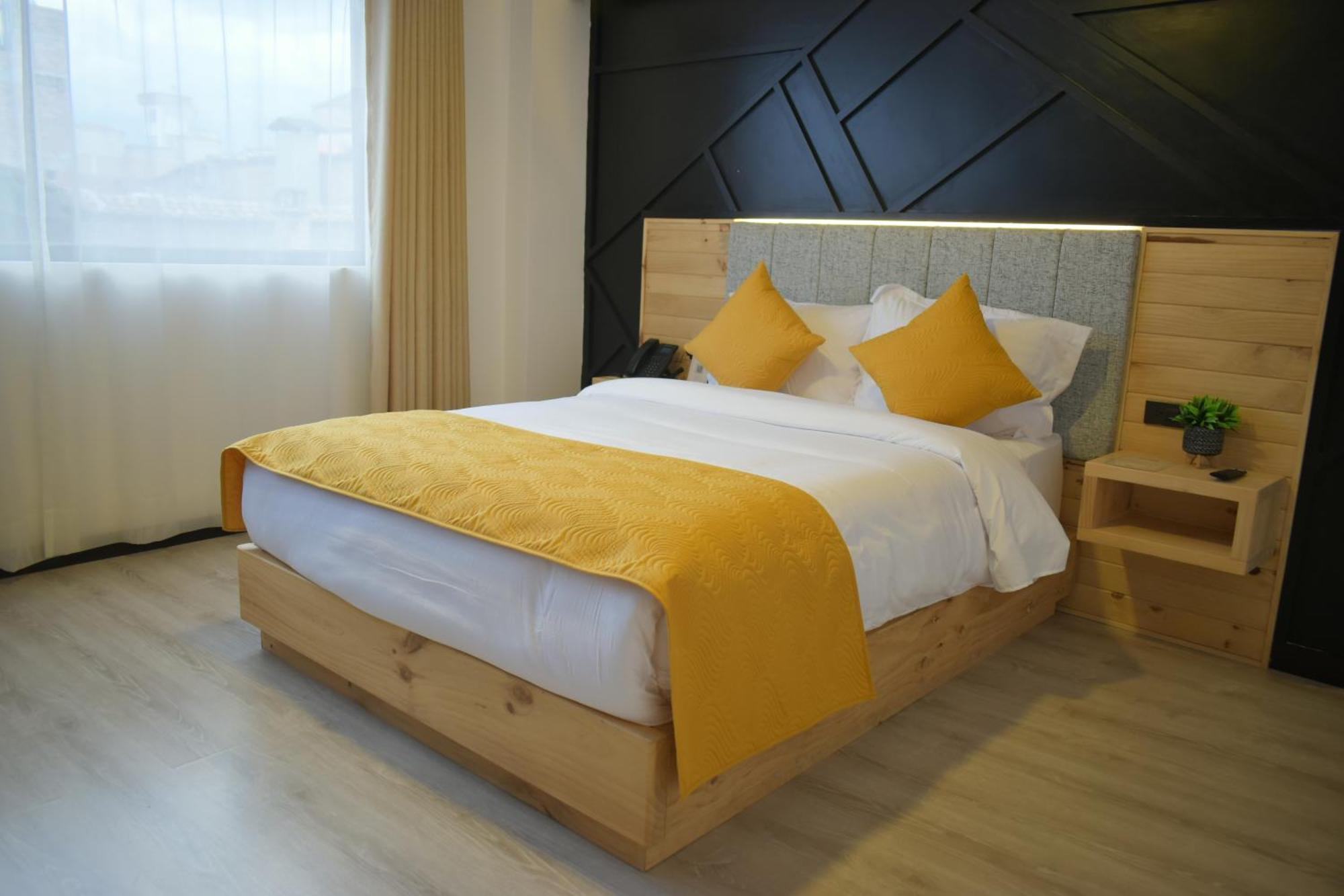 Hotel Vaway Cuenca Bagian luar foto