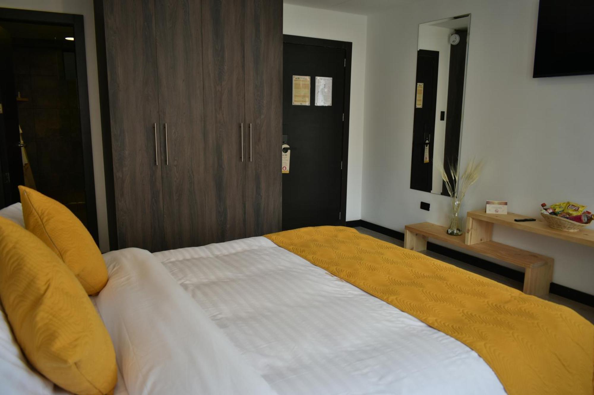 Hotel Vaway Cuenca Bagian luar foto