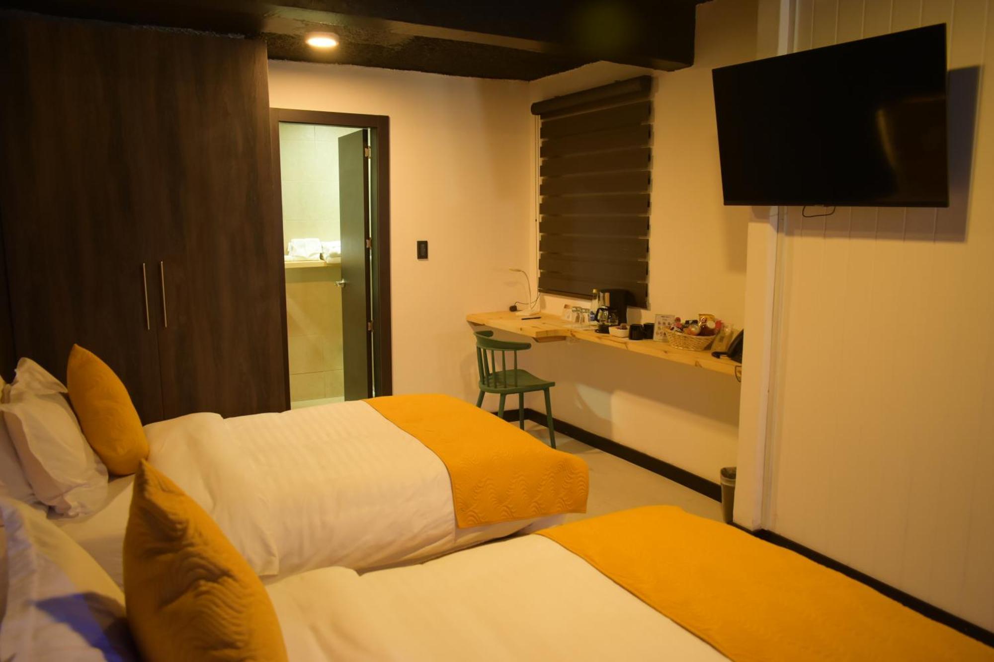 Hotel Vaway Cuenca Bagian luar foto